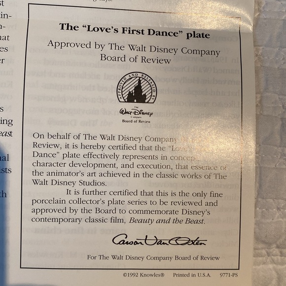 Disney Loves First Dance Collector Plate from Beauty and the Beast - Picture 5 of 5